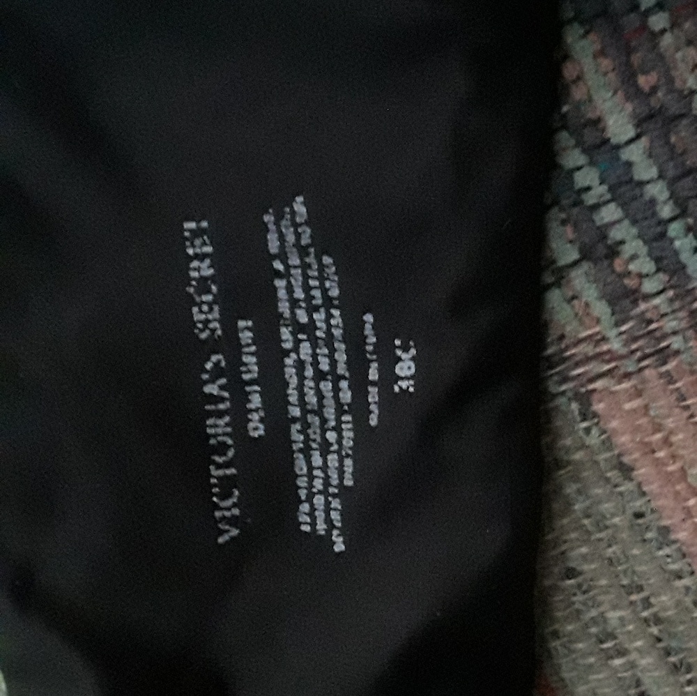 bra - Picture 4 of 4